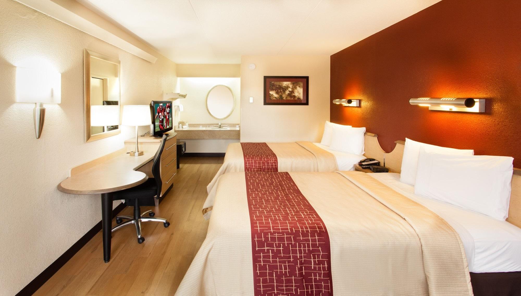 Red Roof Inn Detroit - Royal Oak/Madison Heights Bagian luar foto