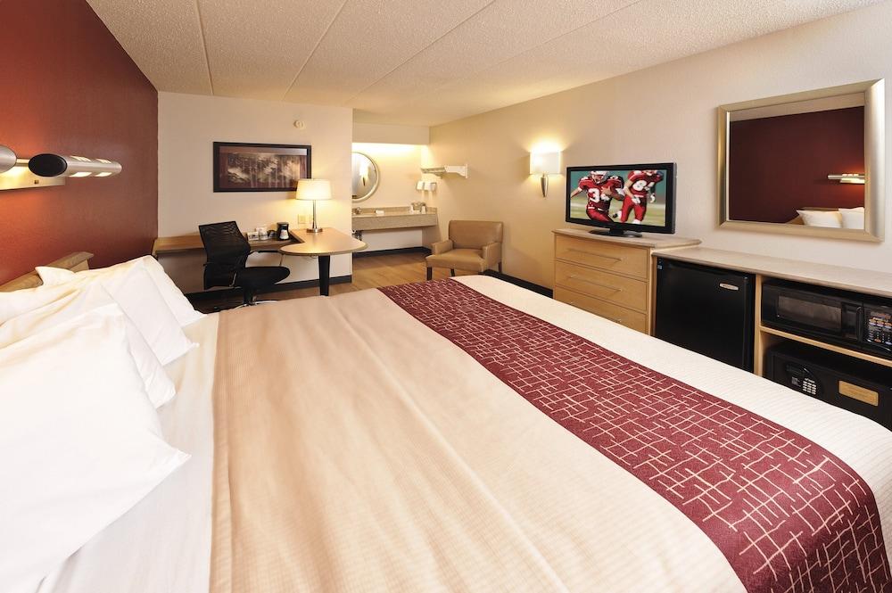 Red Roof Inn Detroit - Royal Oak/Madison Heights Bagian luar foto
