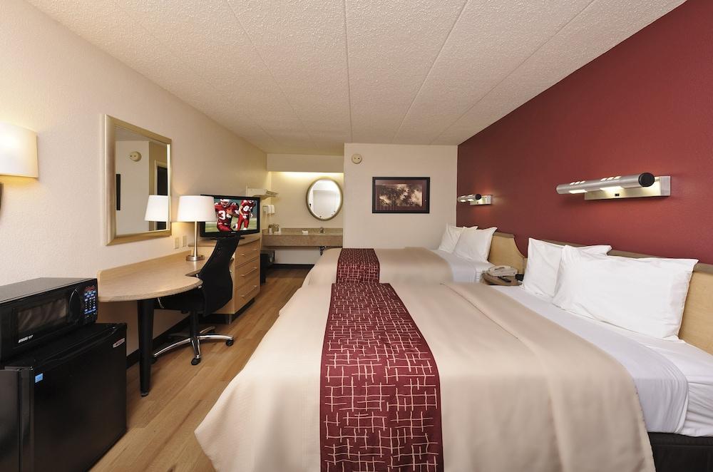Red Roof Inn Detroit - Royal Oak/Madison Heights Bagian luar foto