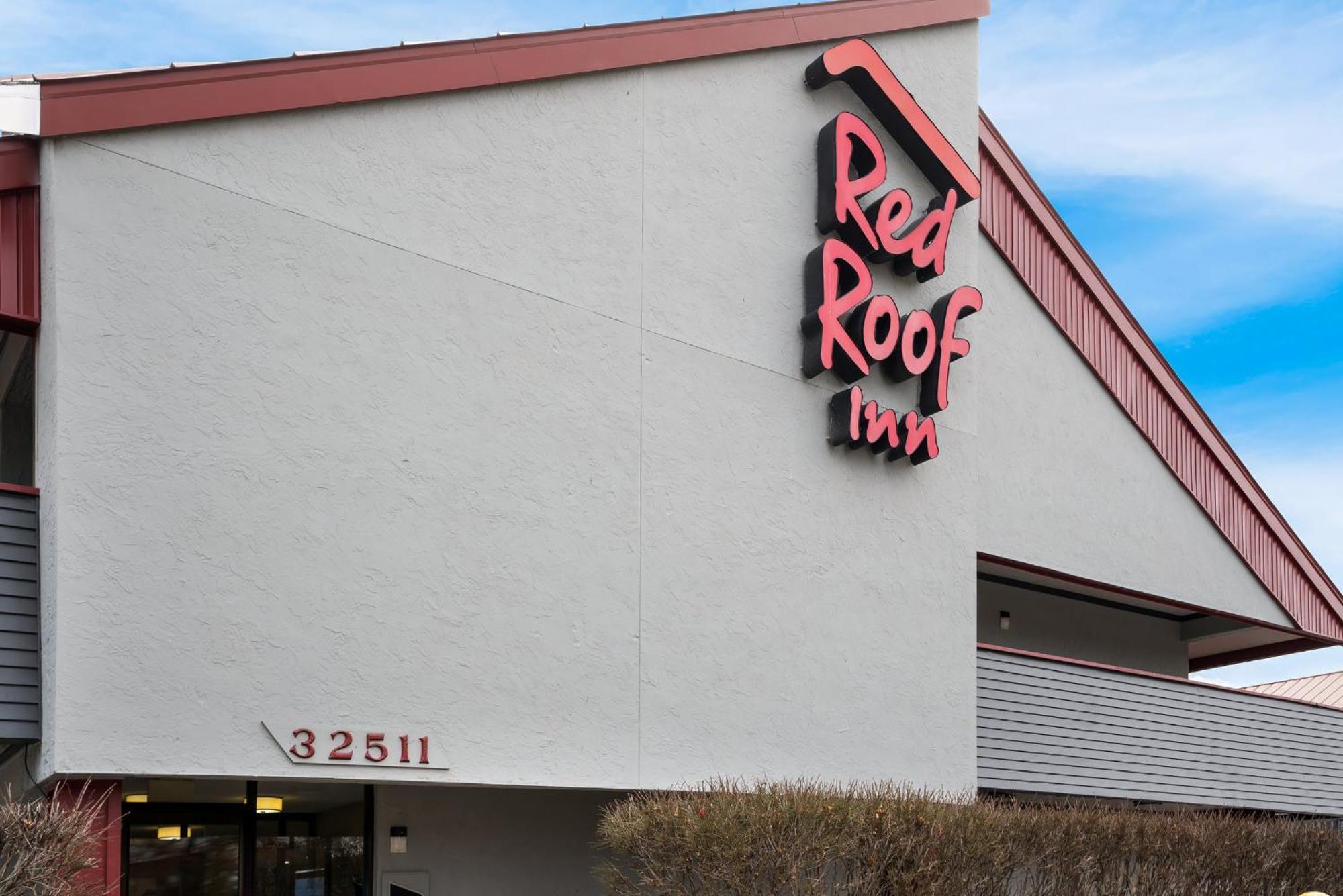 Red Roof Inn Detroit - Royal Oak/Madison Heights Bagian luar foto